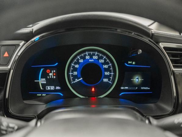 Honda Shuttle II с пробегом 2015 года, цена 1 300 000 рублей, 137000 км, универсал, Автокод Объявления