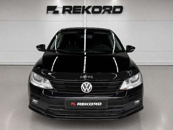 Volkswagen Jetta VI Рестайлинг с пробегом 2016 года, цена 1 239 000 рублей, 153000 км, седан, Автокод Объявления