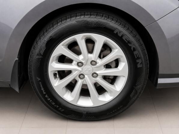 Hyundai Solaris II Рестайлинг с пробегом 2021 года, цена 1 210 000 рублей, 199049 км, седан, Автокод Объявления