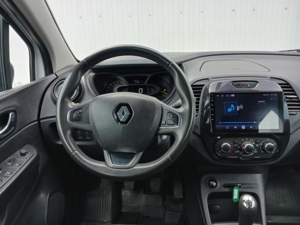 Renault Kaptur I с пробегом 2016 года, цена 1 299 000 рублей, 129000 км, внедорожник, Автокод Объявления