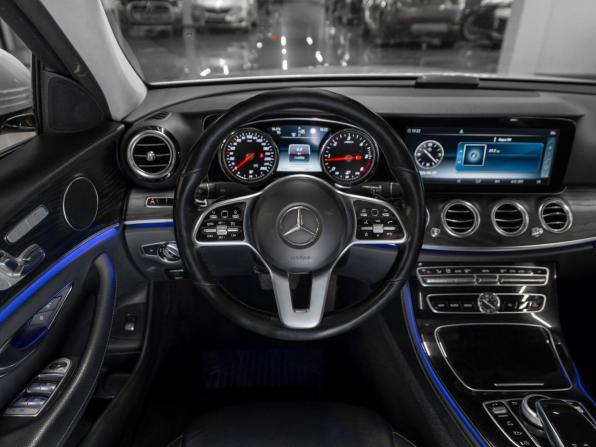 Mercedes-Benz E-Класс V (W213 S213 C238) с пробегом 2019 года, цена 3 100 000 рублей, 114994 км, седан, Автокод Объявления