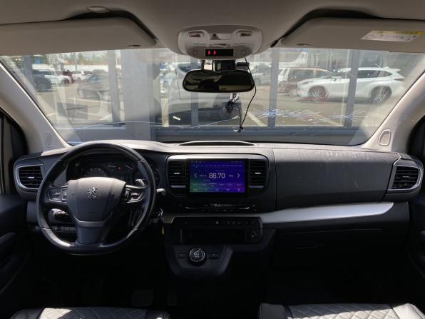 Peugeot Traveller I с пробегом 2019 года, цена 2 479 000 рублей, 132438 км, минивэн, Автокод Объявления