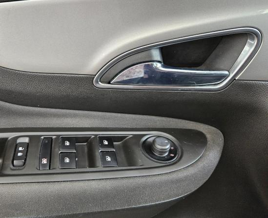 Opel Mokka I с пробегом 2013 года, цена 1 045 000 рублей, 191855 км, внедорожник, Автокод Объявления