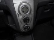Toyota Yaris II Москва  - изображение 37