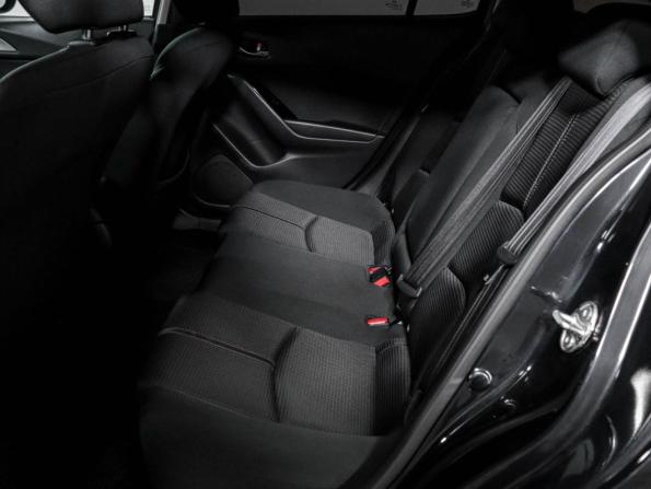 Mazda 3 III (BM) Рестайлинг с пробегом 2017 года, цена 1 690 000 рублей, 84008 км, седан, Автокод Объявления