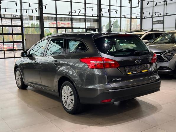 Ford Focus III Рестайлинг с пробегом 2018 года, цена 1 400 000 рублей, 94610 км, универсал, Автокод Объявления