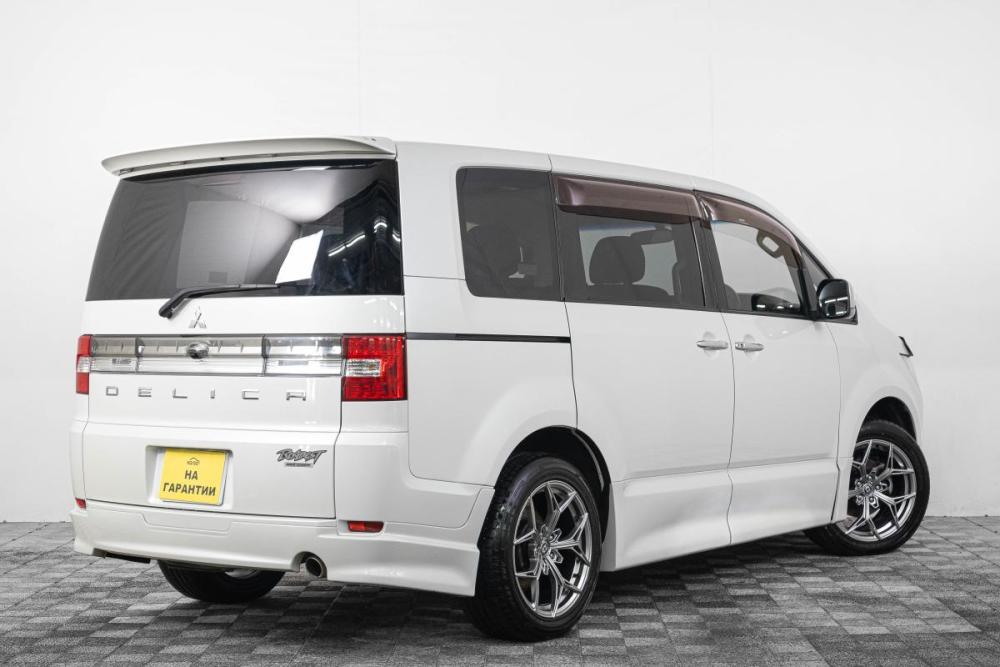 Mitsubishi Delica D:5 I Кемерово  - изображение 7