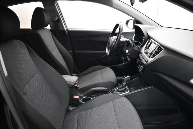 Hyundai Solaris II с пробегом 2019 года, цена 1 430 000 рублей, 132958 км, седан, Автокод Объявления