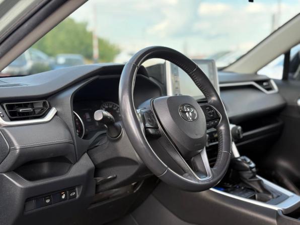 Toyota RAV4 V (XA50) с пробегом 2020 года, цена 3 150 000 рублей, 60921 км, внедорожник, Автокод Объявления