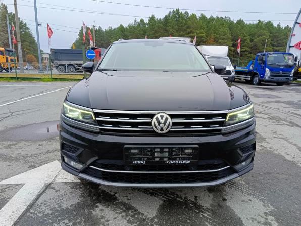 Volkswagen Tiguan II с пробегом 2017 года, цена 2 249 995 рублей, 180778 км, внедорожник, Автокод Объявления