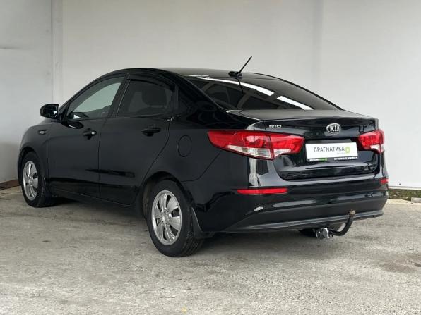 Kia Rio III Рестайлинг с пробегом 2017 года, цена 1 010 000 рублей, 110000 км, седан, Автокод Объявления