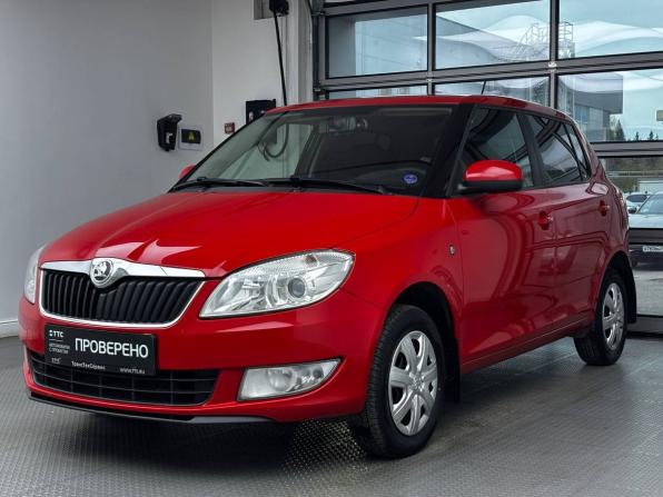 Skoda Fabia II Рестайлинг с пробегом 2013 года, цена 699 000 рублей, 88300 км, хэтчбек, Автокод Объявления