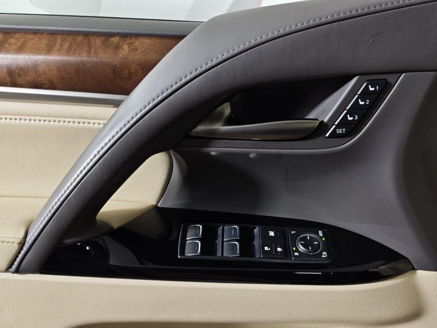 Lexus LX III Рестайлинг 2 Москва  - изображение 24