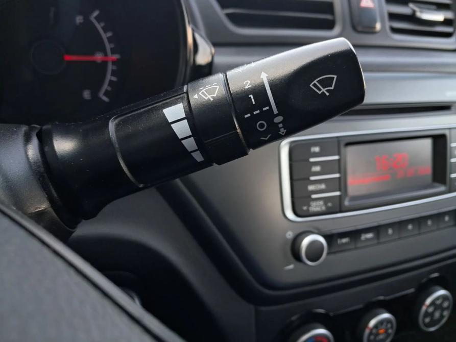 Kia Rio III Рестайлинг Санкт-Петербург  - изображение 10