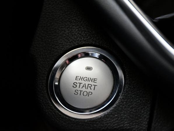 Omoda S5 с пробегом 2023 года, цена 1 617 000 рублей, 56904 км, седан, Автокод Объявления