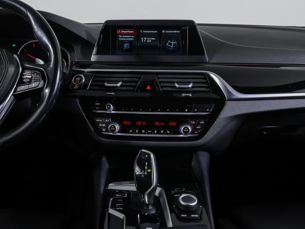 BMW 5 серии VII (G30/G31/G38) с пробегом 2018 года, цена 2 790 000 рублей, 201127 км, седан, Автокод Объявления