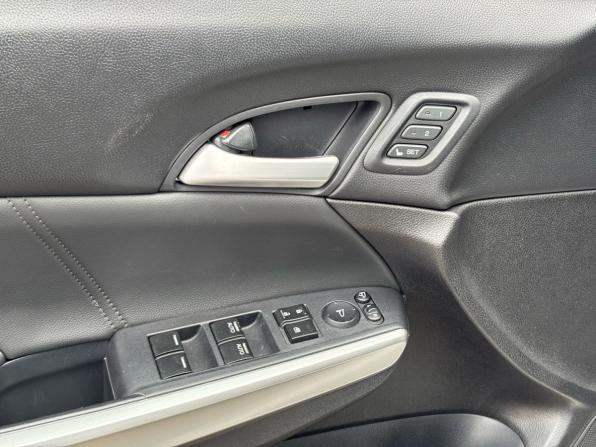 Honda Crosstour I Рестайлинг с пробегом 2014 года, цена 1 730 000 рублей, 204548 км, внедорожник, Автокод Объявления