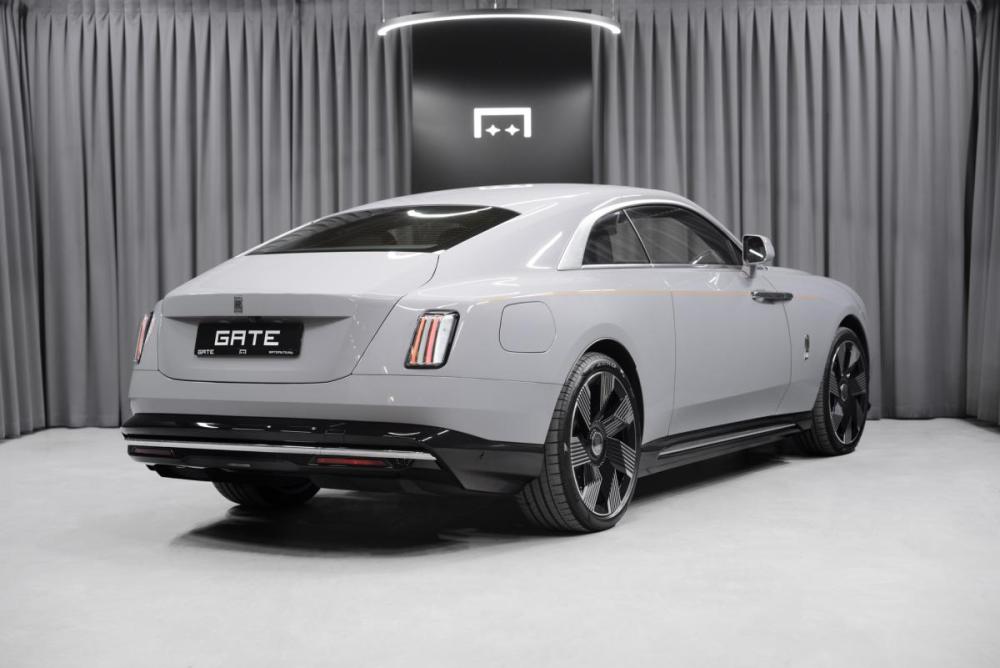 Rolls-Royce Spectre Москва  - изображение 2