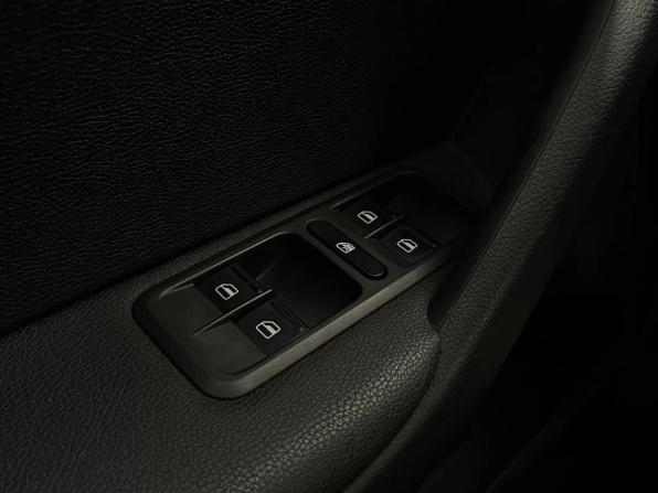 Skoda Yeti I с пробегом 2012 года, цена 695 000 рублей, 268828 км, внедорожник, Автокод Объявления