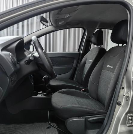 Renault Sandero II с пробегом 2018 года, цена 925 000 рублей, 109715 км, хэтчбек, Автокод Объявления