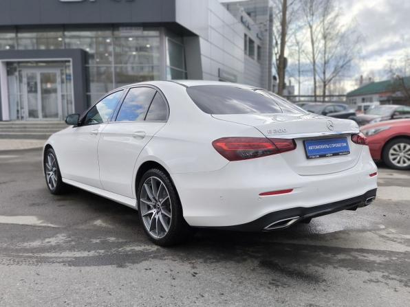Mercedes-Benz E-Класс V (W213 S213 C238) Рестайлинг с пробегом 2021 года, цена 4 800 000 рублей, 73204 км, седан, Автокод Объявления