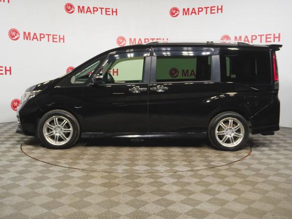 Honda Stepwgn V с пробегом 2015 года, цена 1 717 000 рублей, 164633 км, минивэн, Автокод Объявления