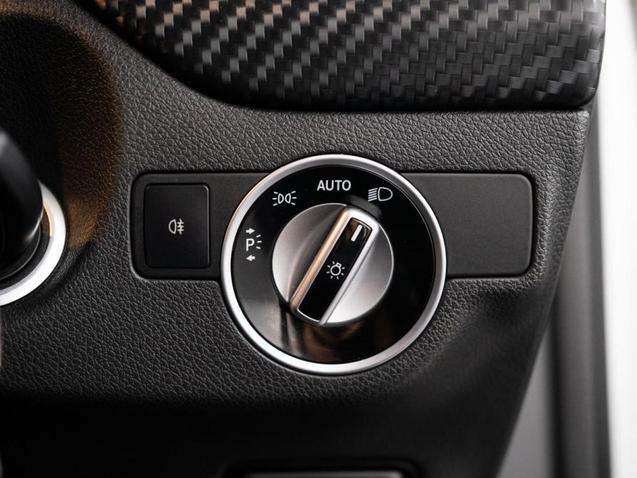 Mercedes-Benz A-Класс III (W176) Иркутск  - изображение 16