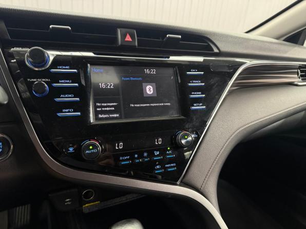 Toyota Camry VIII (XV70) с пробегом 2018 года, цена 2 297 000 рублей, 240765 км, седан, Автокод Объявления