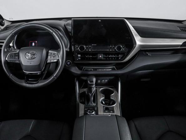 Toyota Highlander IV (XU70) с пробегом 2025 года, цена 4 699 000 рублей, 39336 км, внедорожник, Автокод Объявления