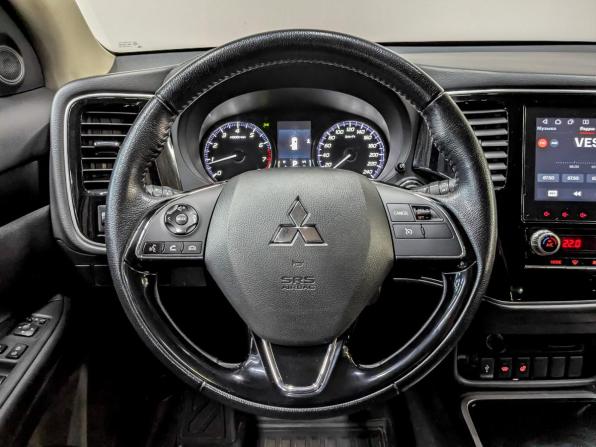 Mitsubishi Outlander III Рестайлинг 3 с пробегом 2021 года, цена 2 450 000 рублей, 90500 км, внедорожник, Автокод Объявления