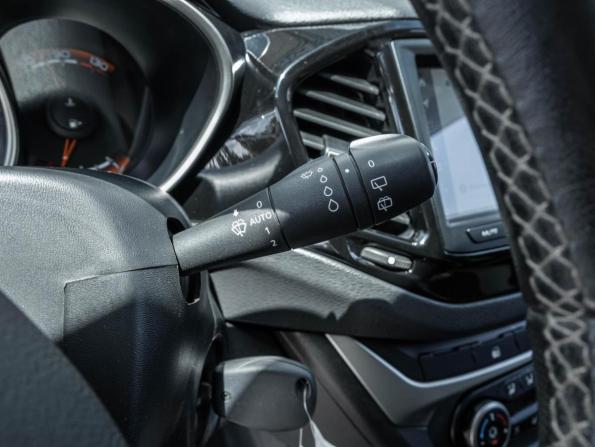 Lada (ВАЗ) Vesta I с пробегом 2021 года, цена 1 375 000 рублей, 107017 км, универсал, Автокод Объявления