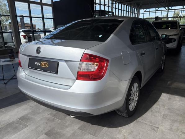 Skoda Rapid I с пробегом 2014 года, цена 628 000 рублей, 300070 км, лифтбек, Автокод Объявления