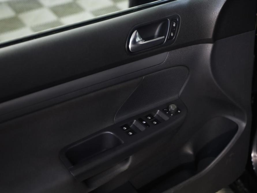 Volkswagen Jetta V Санкт-Петербург  - изображение 18