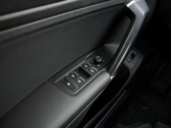 Volkswagen Tiguan II с пробегом 2017 года, цена 2 670 000 рублей, 125950 км, внедорожник, Автокод Объявления