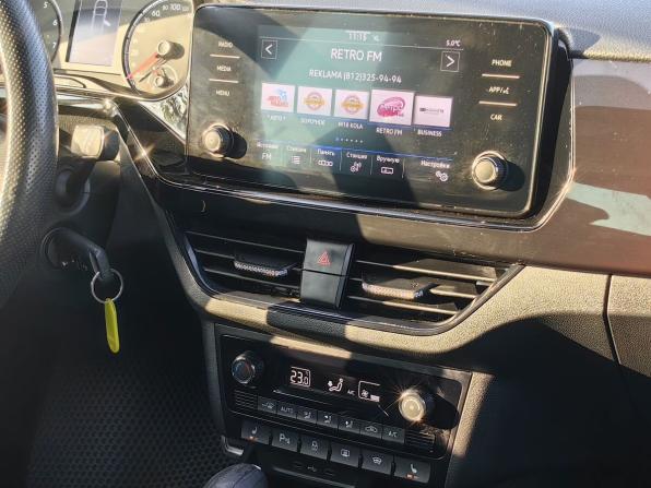 Volkswagen Polo VI с пробегом 2021 года, цена 1 629 000 рублей, 92000 км, лифтбек, Автокод Объявления
