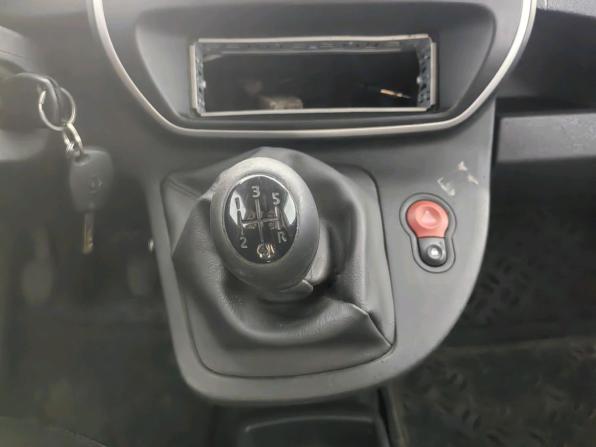 Renault Kangoo II Рестайлинг с пробегом 2013 года, цена 449 000 рублей, 388705 км, фургон, Автокод Объявления