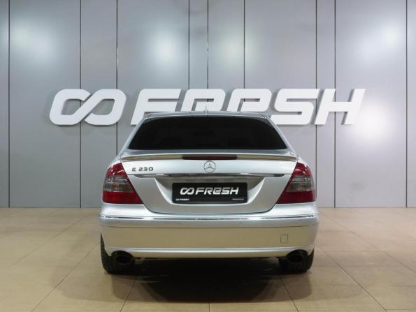 Mercedes-Benz E-Класс III (W211 S211) Рестайлинг с пробегом 2008 года, цена 1 049 000 рублей, 202556 км, седан, Автокод Объявления