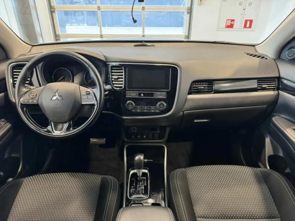 Mitsubishi Outlander III Рестайлинг 3 с пробегом 2019 года, цена 2 340 000 рублей, 80004 км, внедорожник, Автокод Объявления