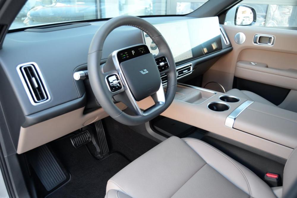 Li Auto (Lixiang) L6 Иркутск  - изображение 19