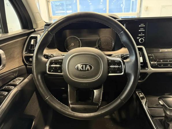 Kia Sorento IV с пробегом 2021 года, цена 3 560 000 рублей, 83087 км, внедорожник, Автокод Объявления