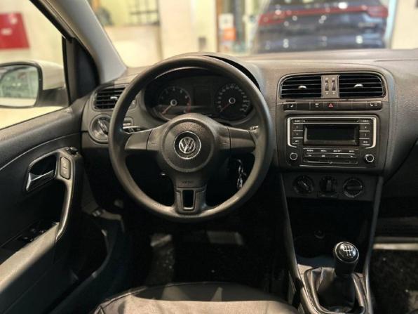 Volkswagen Polo V Рестайлинг с пробегом 2015 года, цена 609 000 рублей, 195007 км, седан, Автокод Объявления