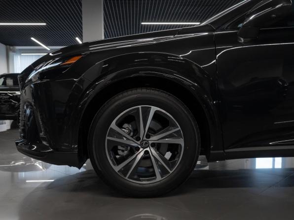 Lexus RX V с пробегом 2025 года, цена 7 850 000 рублей, 50 км, внедорожник, Автокод Объявления