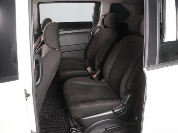 Honda Freed I Рестайлинг с пробегом 2012 года, цена 1 099 000 рублей, 225515 км, компактвэн, Автокод Объявления