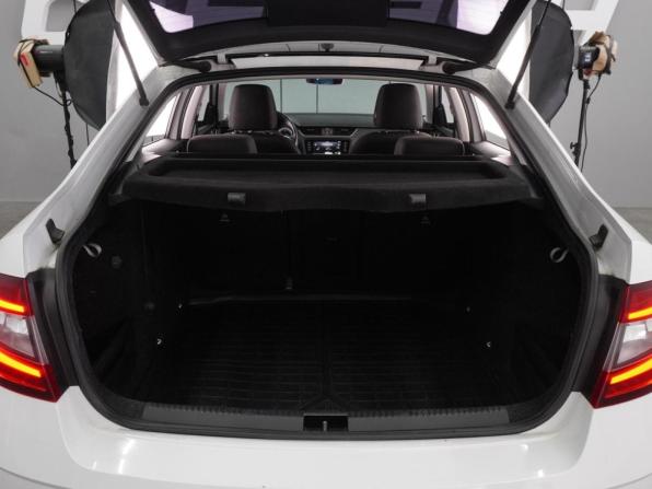 Skoda Octavia III (A7) Рестайлинг с пробегом 2017 года, цена 2 120 000 рублей, 114497 км, лифтбек, Автокод Объявления