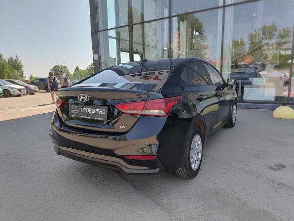 Hyundai Solaris II с пробегом 2018 года, цена 1 199 800 рублей, 120718 км, седан, Автокод Объявления