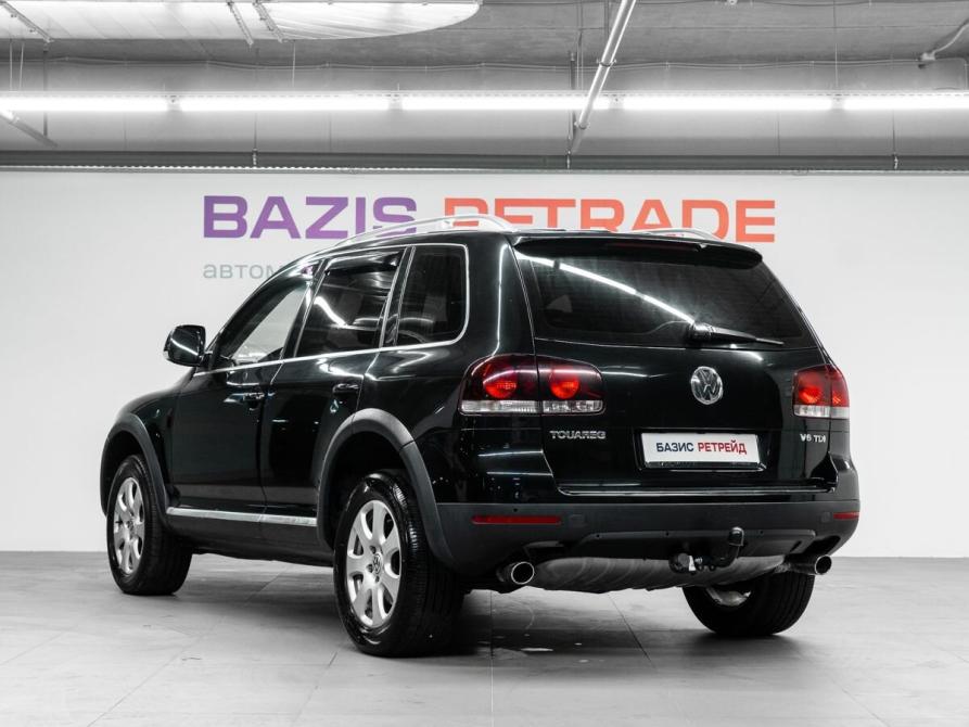 Volkswagen Touareg I Рестайлинг Тюмень  - изображение 8