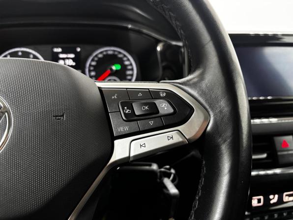 Volkswagen Polo VI с пробегом 2021 года, цена 1 525 000 рублей, 105840 км, лифтбек, Автокод Объявления