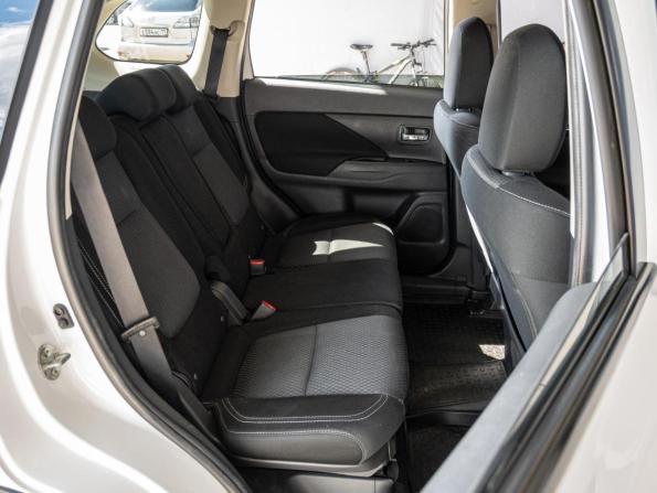 Mitsubishi Outlander III Рестайлинг 2 с пробегом 2018 года, цена 1 775 000 рублей, 177797 км, внедорожник, Автокод Объявления