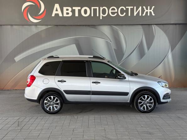Lada (ВАЗ) Granta I Рестайлинг с пробегом 2023 года, цена 980 000 рублей, 17700 км, универсал, Автокод Объявления
