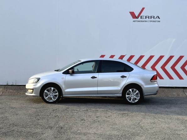 Volkswagen Polo V Рестайлинг с пробегом 2016 года, цена 810 000 рублей, 187000 км, седан, Автокод Объявления